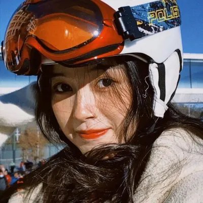 黎明时分的年轻人们